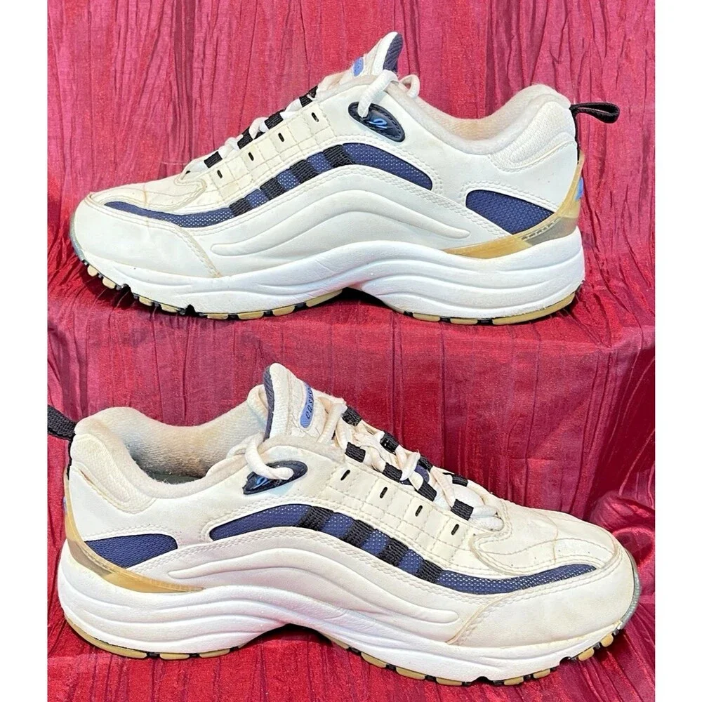 Womens Easy Spirit White Walk-Run Athletic Shoes Snakers sz 6.5